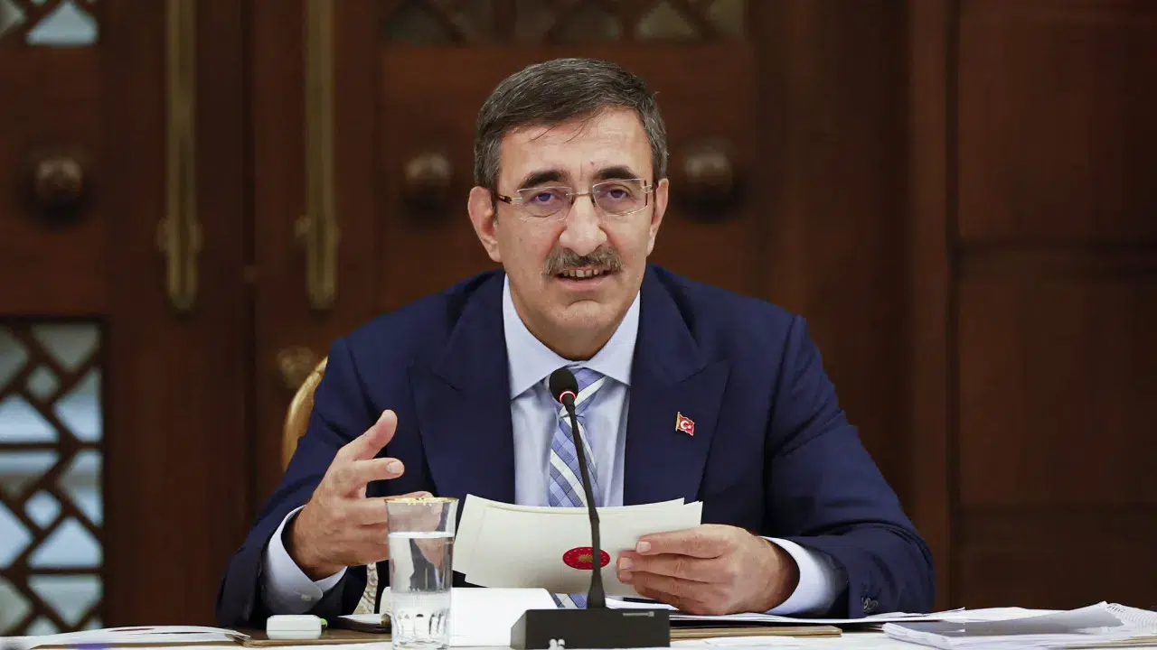 Cevdet Yılmaz: Tek haneli enflasyona ulaşarak vatandaşımıza kalıcı refah artışını hedefliyoruz