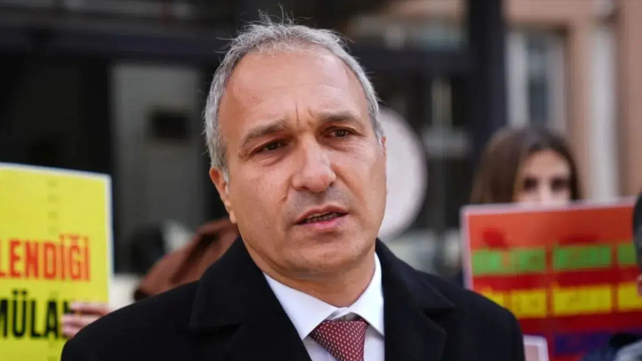 CHP'li Özçağdaş: "Sayın Tekin, Sayın Erdoğan, siz kimi arkanıza yedeklemeye çalışıyorsunuz?"