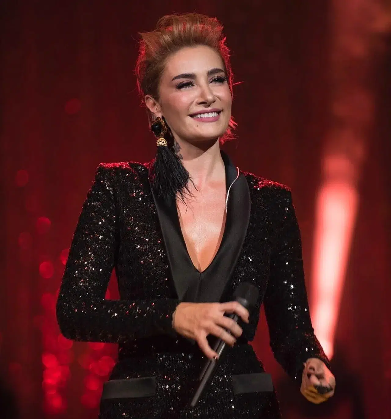 Sıla, “Leyla”yı Yeniden Canlandırdı: Nostalji ve Tazelik Bir Arada