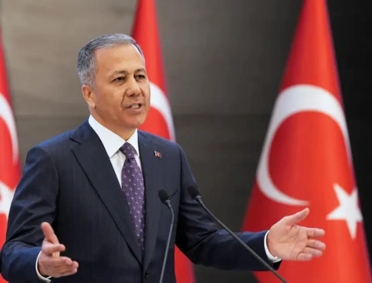 İçişleri Bakanı Ali Yerlikaya: Yasa dışı bahis operasyonunda 8 kişi tutuklandı