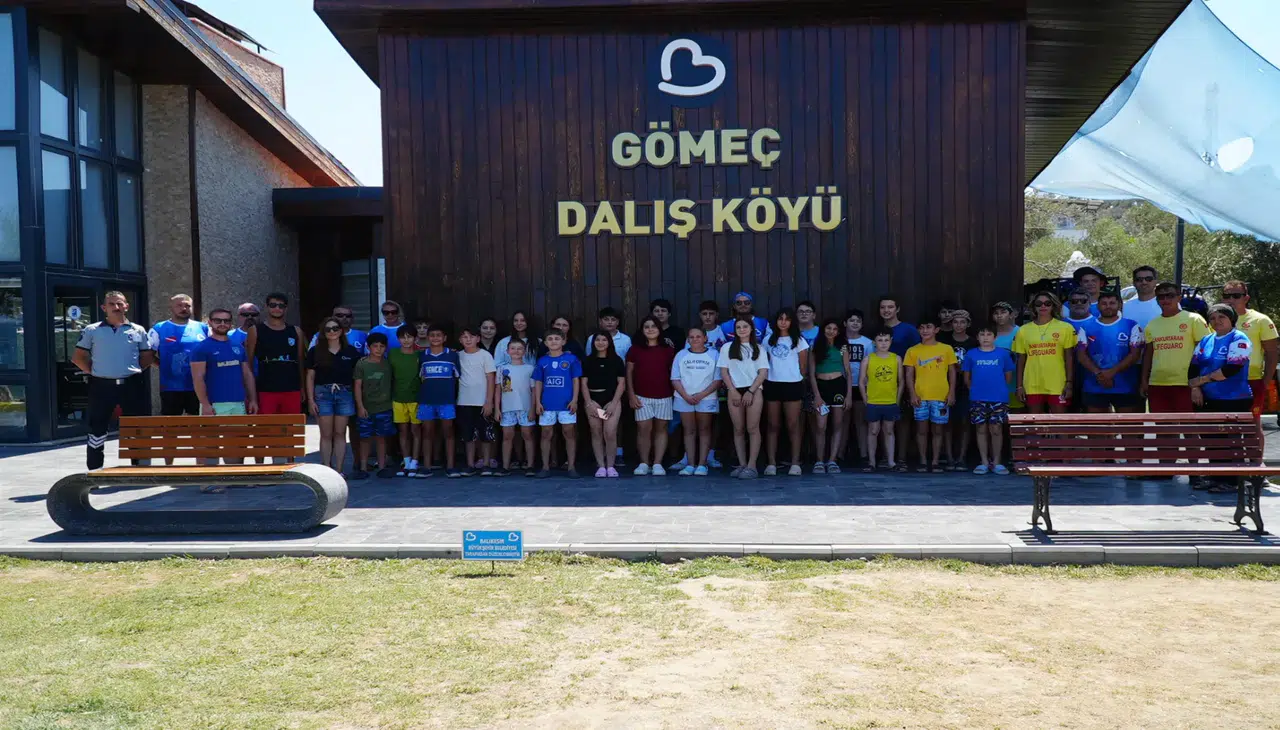 Başkan Akın'dan Çocuklara Yaz Tatili Müjdesi: Deniz Keyfi Gerçekleşti!