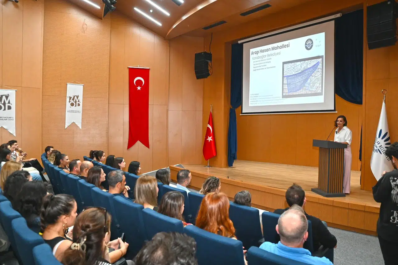 Karabağlar’da Genç Akıl Dönemi: Akademi Programı Geleceğe İlham Verdi