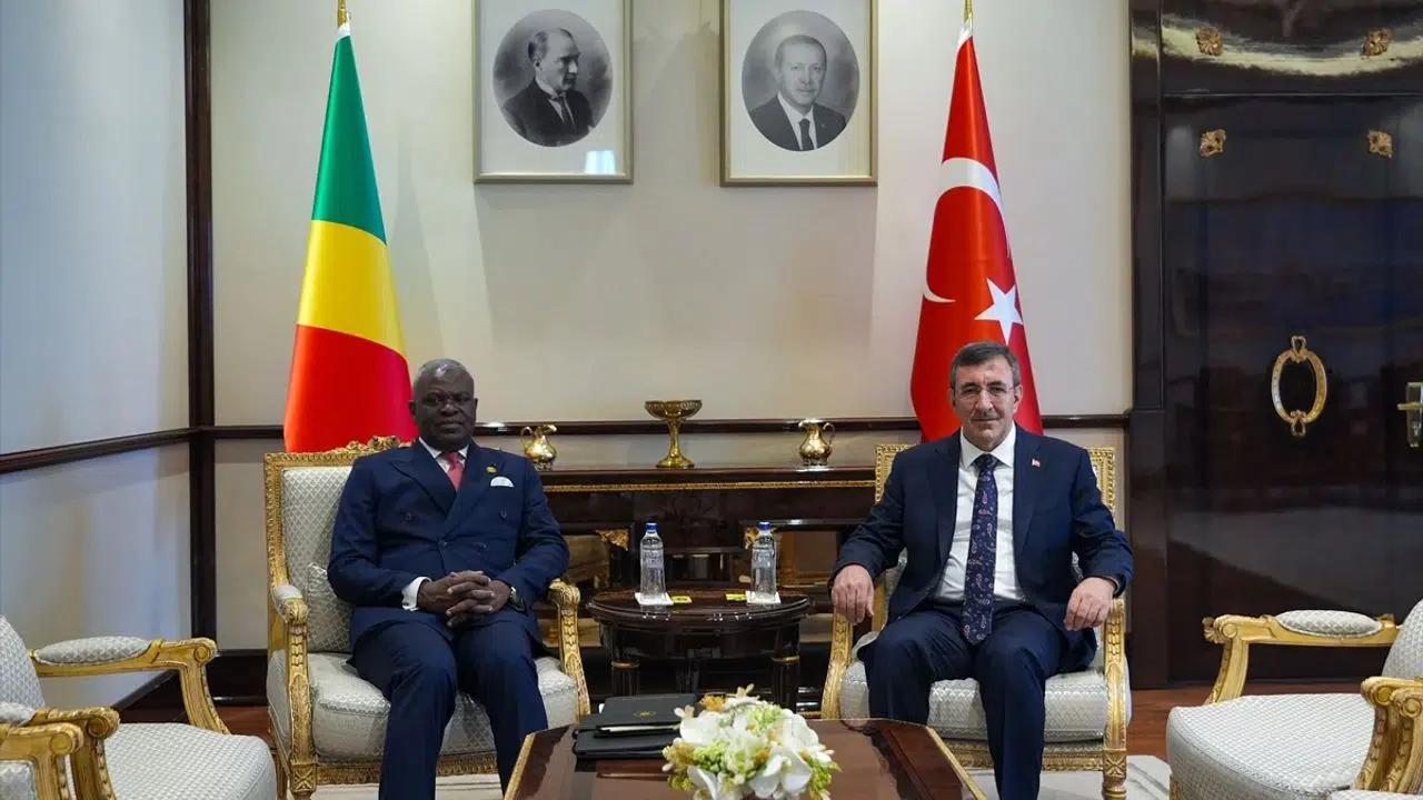 Cumhurbaşkanlığı Külliyesi’nde Kongo Ziyareti: Yatırım ve Güvenlik Gündemde