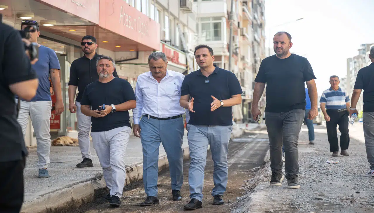 Bornova'da Altyapı Çalışmaları, Okullar Açılmadan Tamamlanacak!