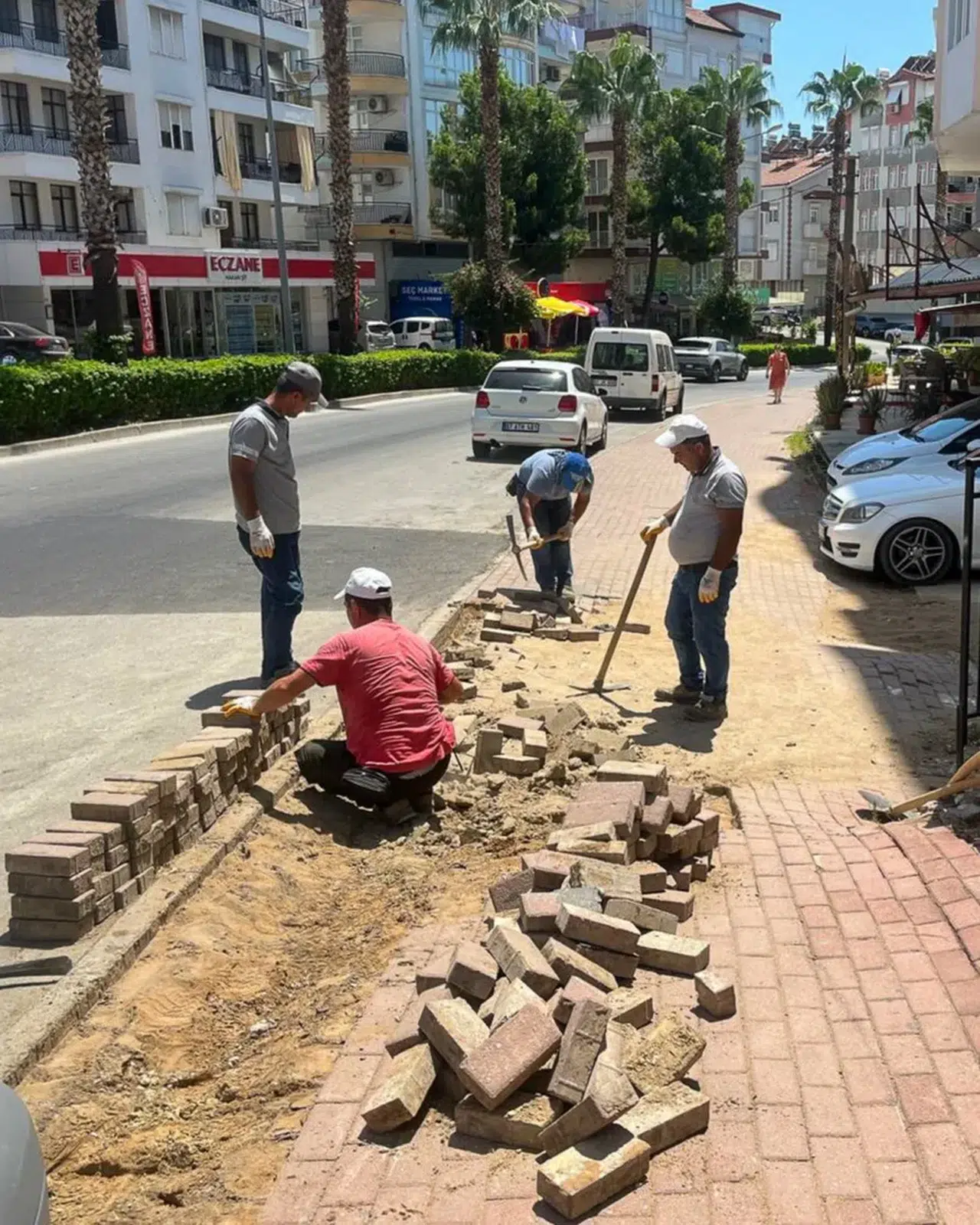 Manavgat Belediyesi’nden Altyapı ve Yol Atağı: Mahallelerde Yoğun Çalışma