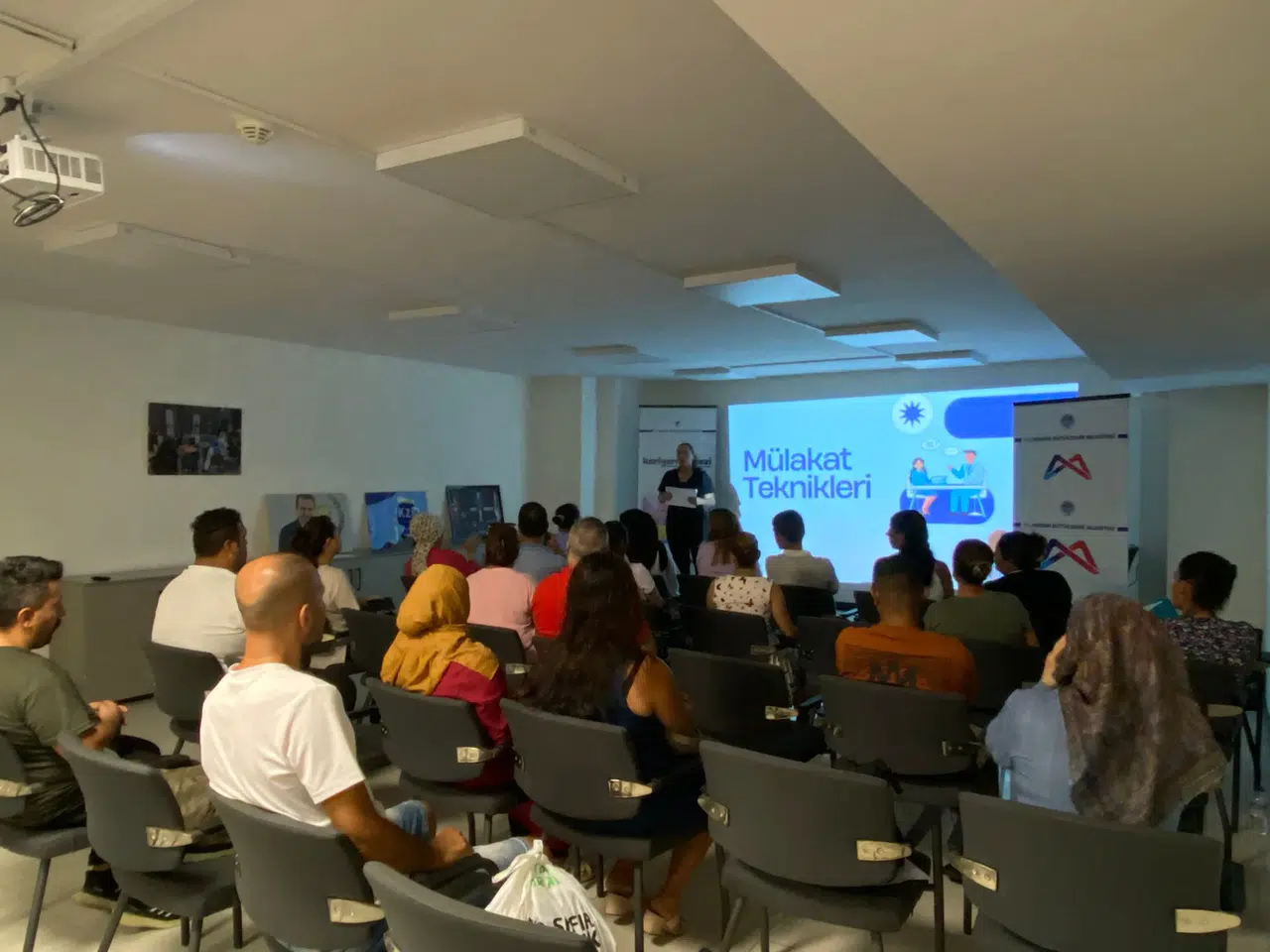 Mersin Kariyer Merkezi, iş arayanlar için etkili eğitim ve destek programları sunuyor!