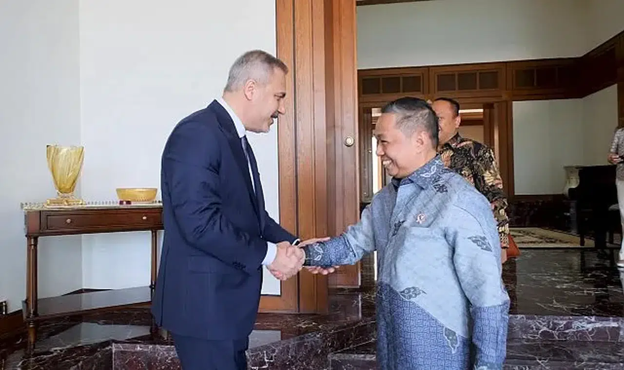 Dışişleri Bakanı Hakan Fidan, Endonezya Dışişleri Bakan Yardımcısı Anis Matta ile Görüştü