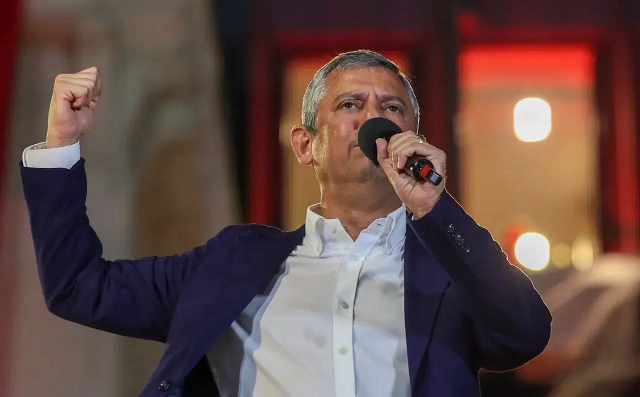 Özgür Özel hakkında, İstanbul Cumhuriyet Başsavcısı Akın Gürlek'e yönelik sözleri nedeniyle soruşturma