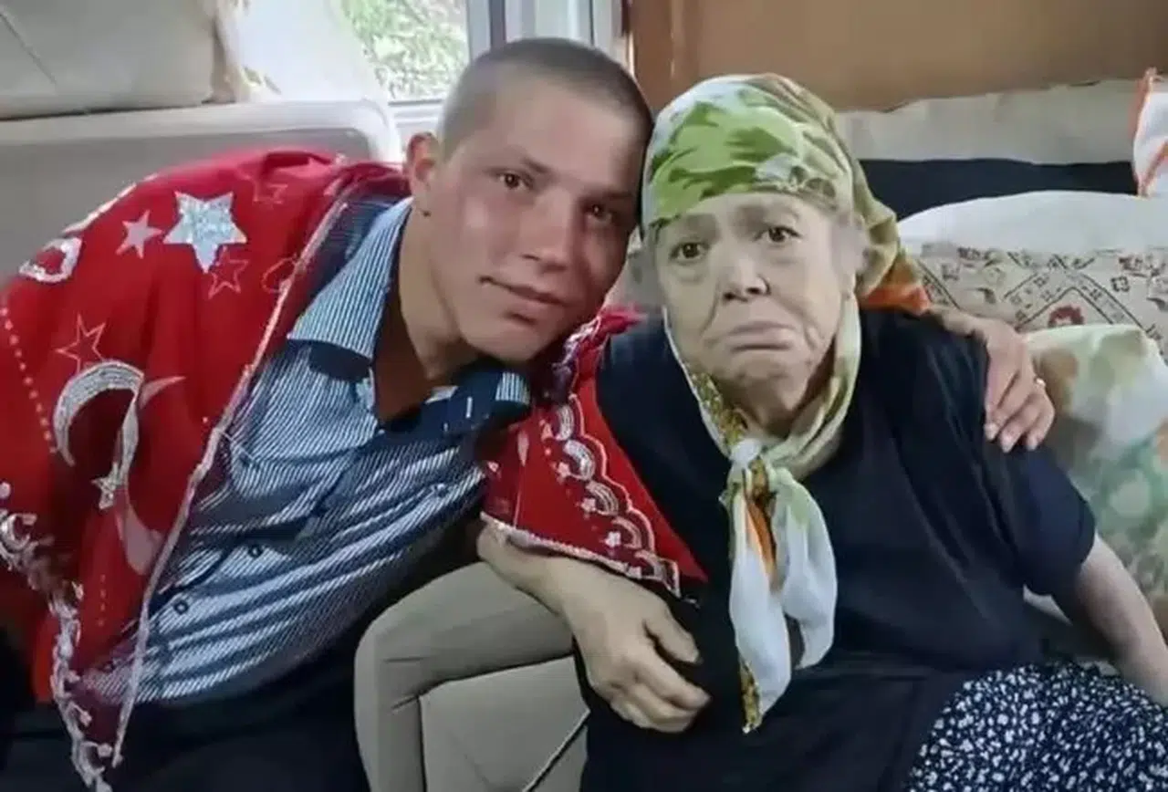 "‘Sadece Garibanlar mı Gider Askere?’ Paylaşımıyla Tanınan İbrahim Çetin Acı Haberle Sarsıldı