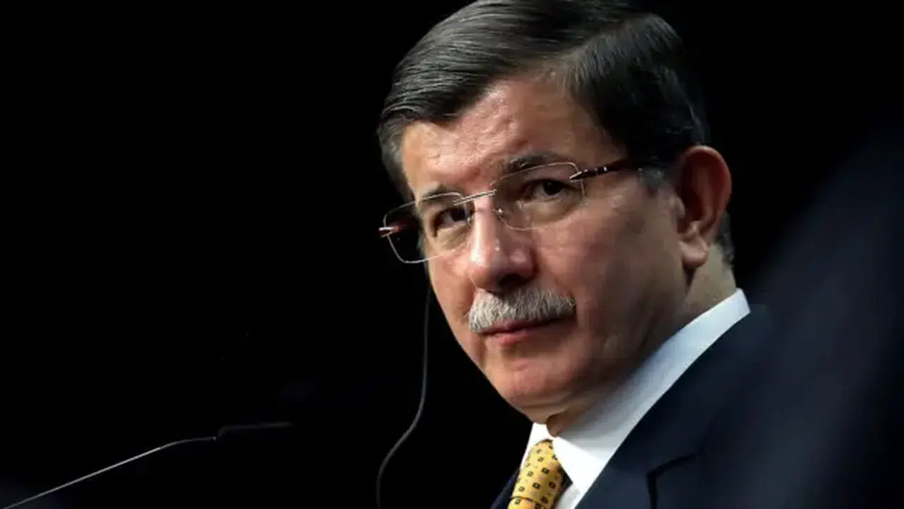 Gelecek Partisi Genel Başkanı Ahmet Davutoğlu: Her Şey Sahteyse Ne Gerçek?