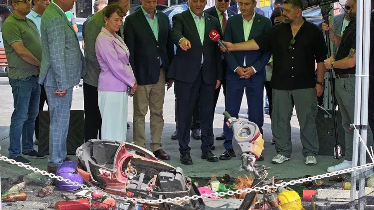 İstanbul’da Denizden Çamaşır Makinesi Çıktı!