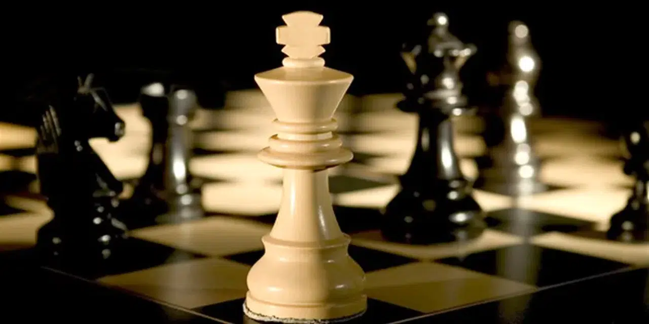 Balıkesir Burhaniye'de 600 Bin Tl Ödüllü Satranç Turnuvası