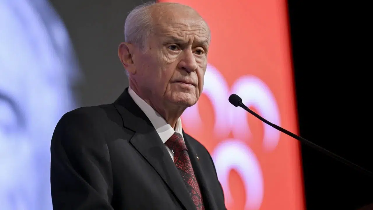 Devlet Bahçeli’den CHP’ye Sert Eleştiri: “Komisyona Üye Vermeleri Değerli Ama Ön Şartları Anlamsız”