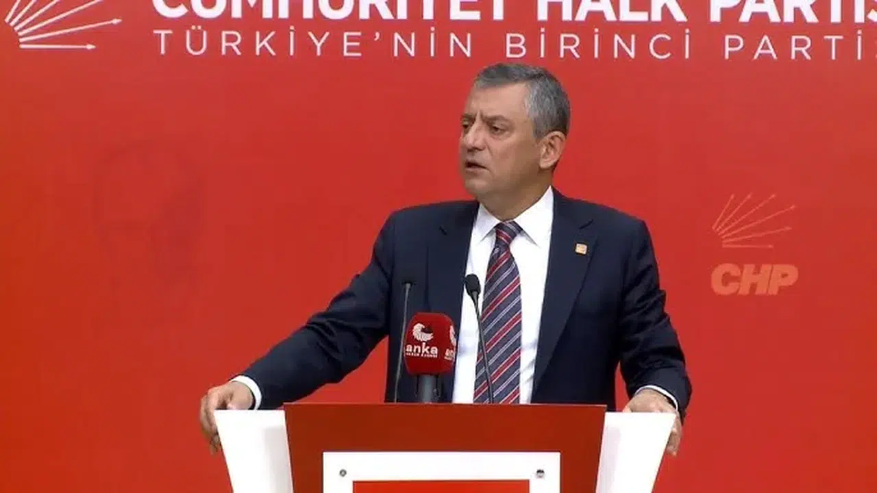 Özgür Özel: "İBB soruşturması şeffaf olmalı, bu çete çökecek!"
