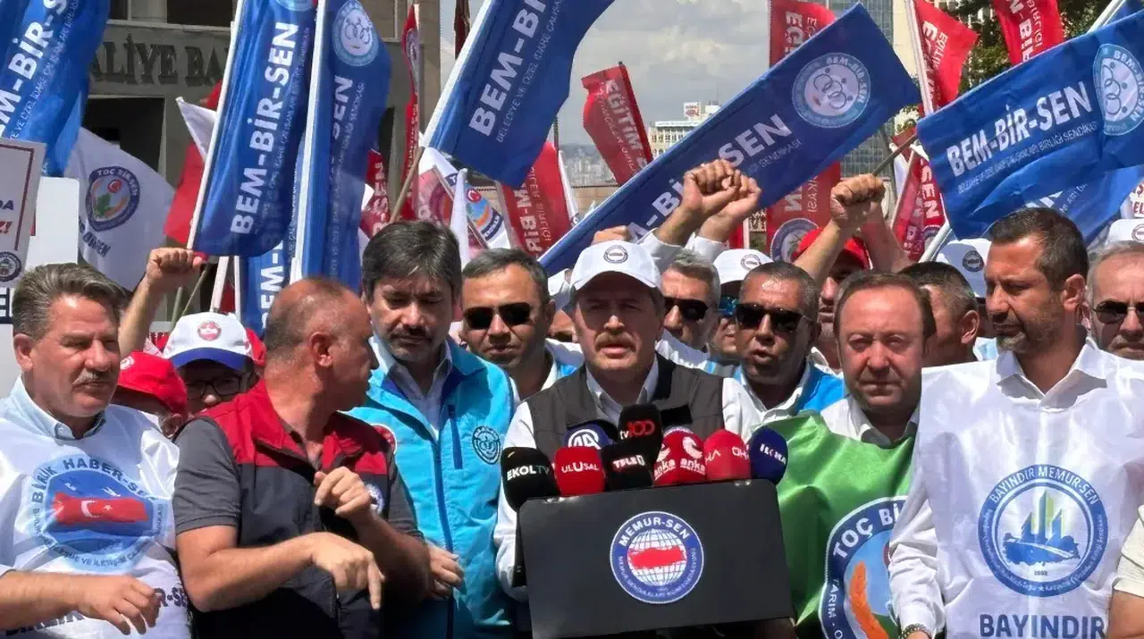 Memur-Sen Genel Başkanı Bakan Şimşek'e yüklendi: Bütçeyi, memuru küçülterek mi büyüteceksin?