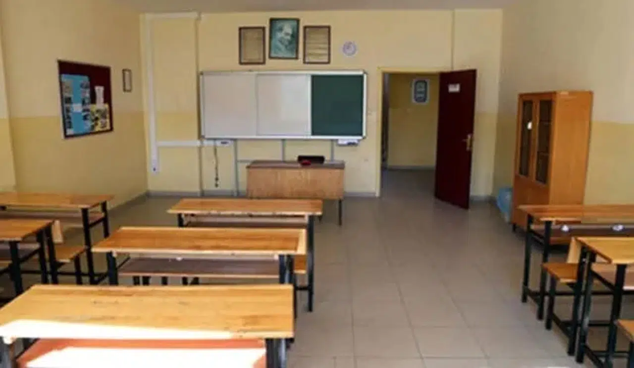 "SON 5 YILDA 716 BİN 613 ÖĞRENCİ OKUL KAYDINI SİLDİRDİ!"