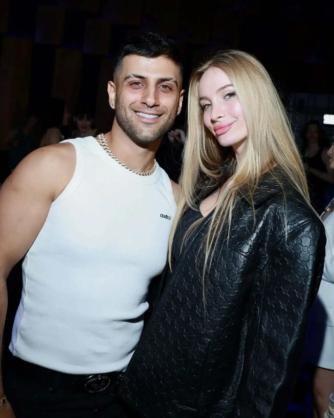 Reynmen ve Annesi Nasibe Yılmaz'dan Peş Peşe Açıklamalar: “Küs Değiliz”