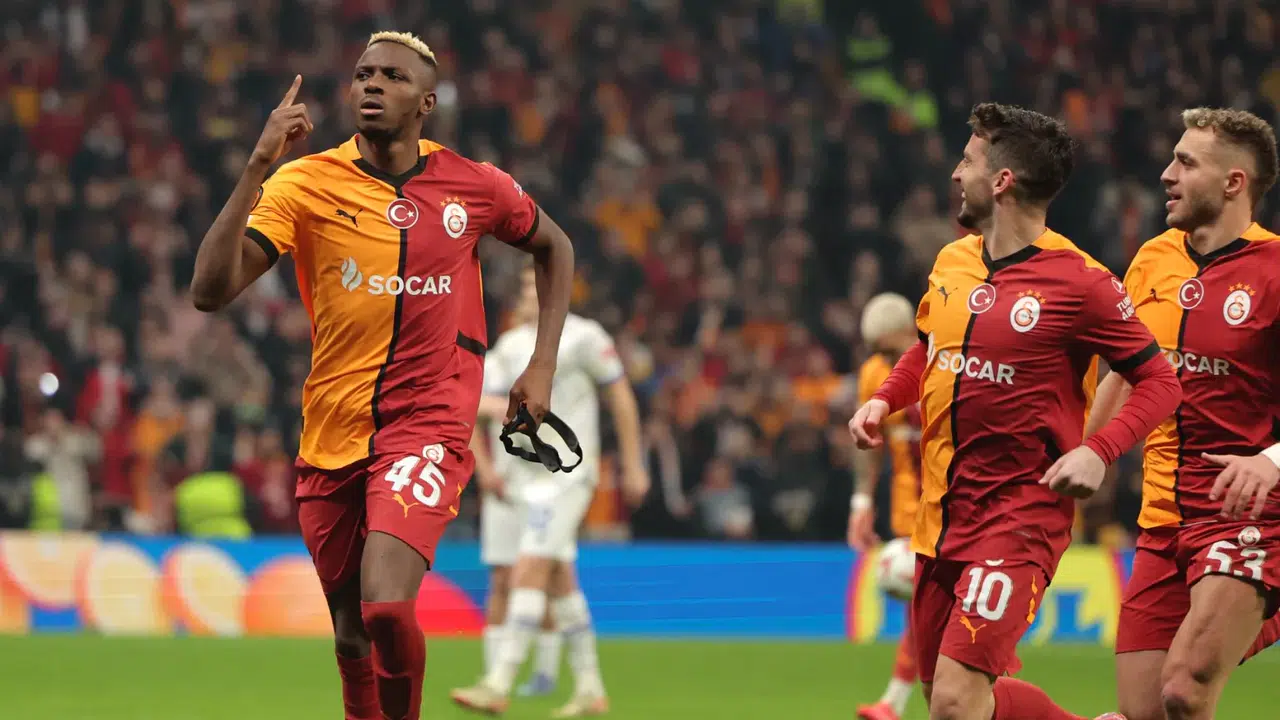 Galatasaray Sağ Bek Transferini Ağustos Ortasına Kadar Bitirmek İstiyor