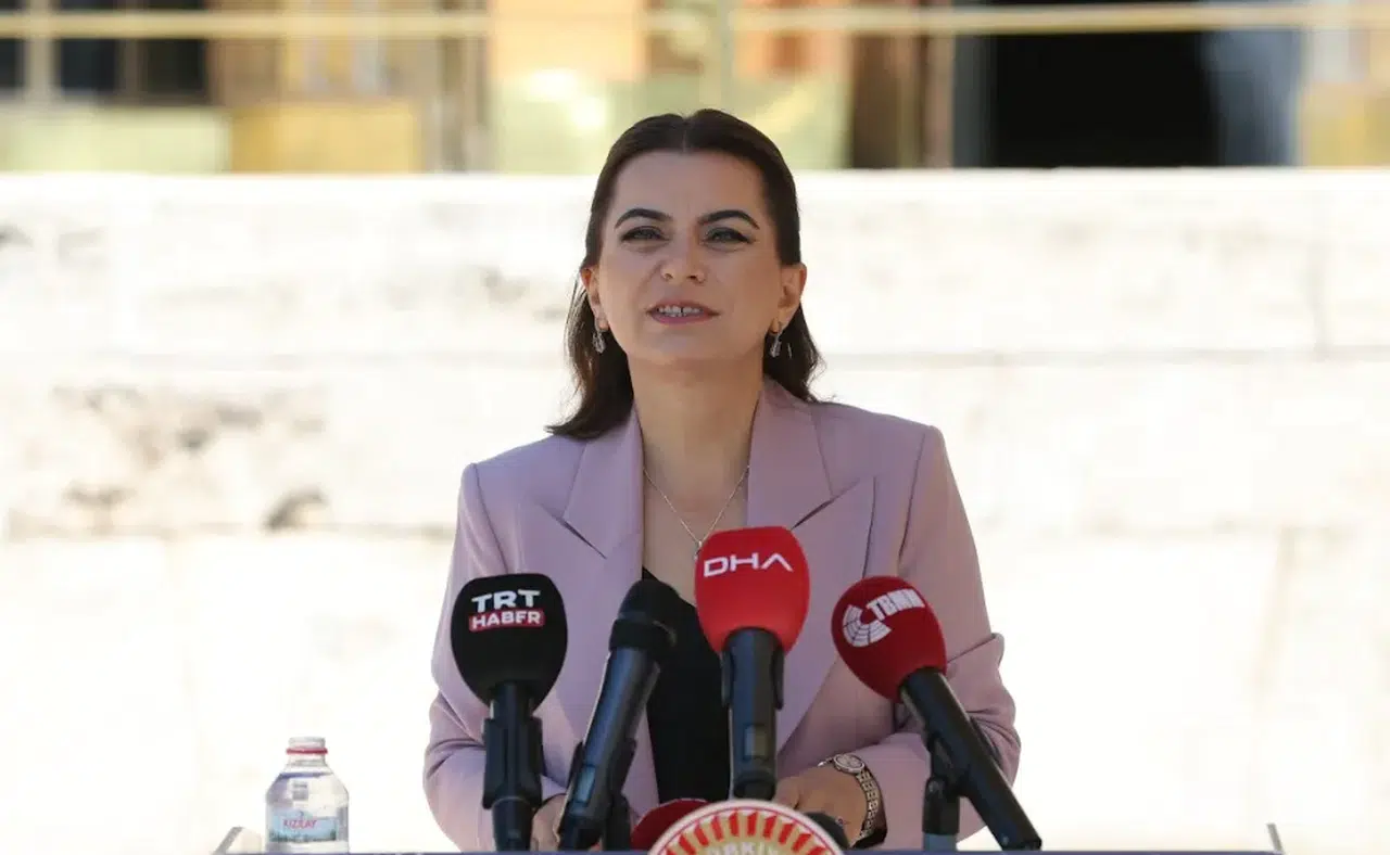 DEM Partisi'nden CHP'ye destek: Yargı eliyle siyaset dizaynı halkın iradesini tanımıyor