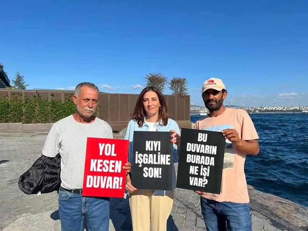 Kıyılar halkındır: Rızvanoğlu'ndan Peninsula Oteli’ne 'duvar' tepkisi