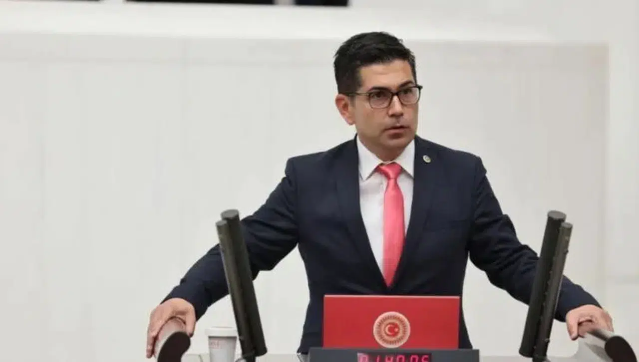 CHP'li Hikmet Yalım Halıcı: Demokrasiye darbe girişimi, milletin iradesine pranga vurulamaz!