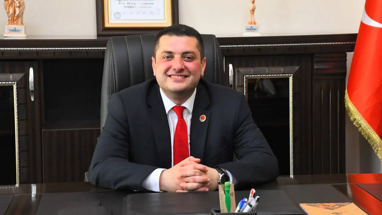 Torbalı'da 30 Ağustos Coşkusu: Fener Alayı ve Grup Dörtes Konseriyle Bayram Kutlamaları Başlıyor