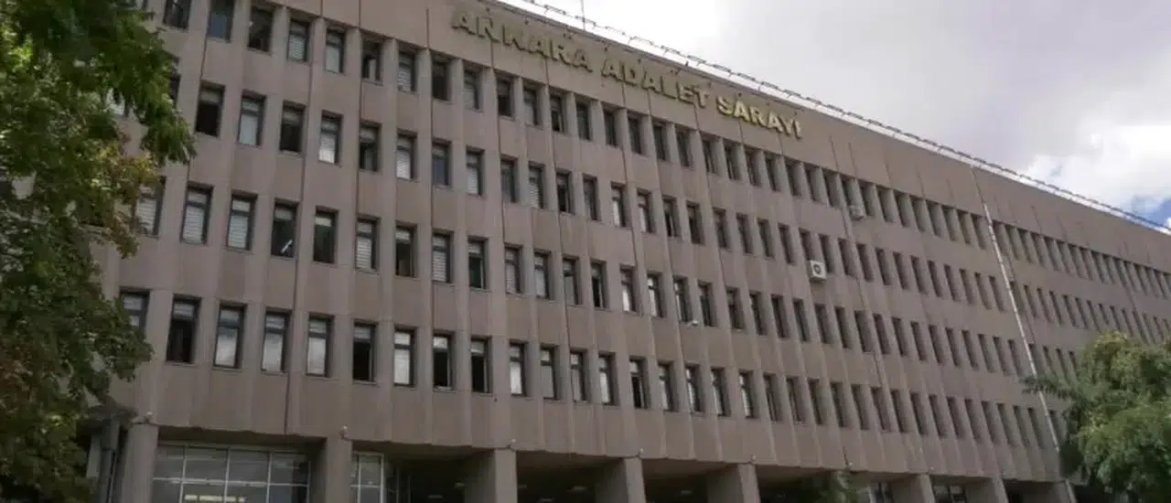 Ankara'da FETÖ operasyonu: 10 subay gözaltına alındı