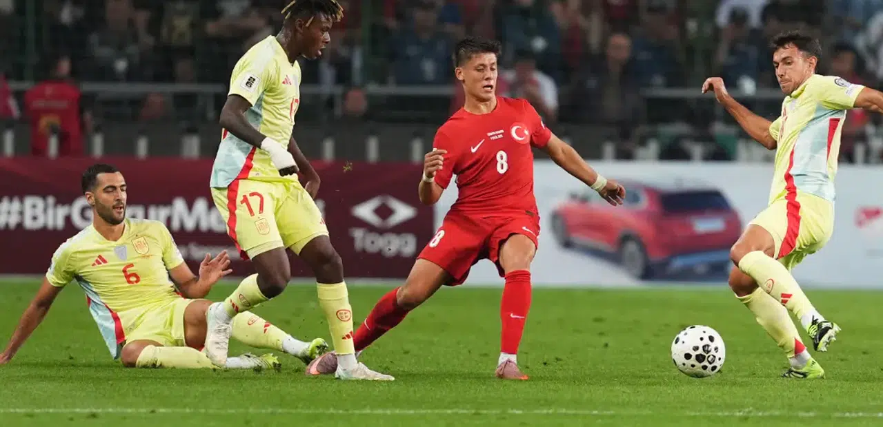 Türkiye, İspanya'ya Dönem Maçında 6-0 Yenildi