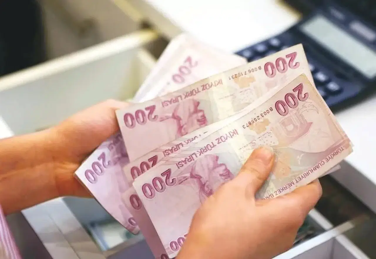 O banka Emeklilere 32 bin lira maaş promosyonu verecek!