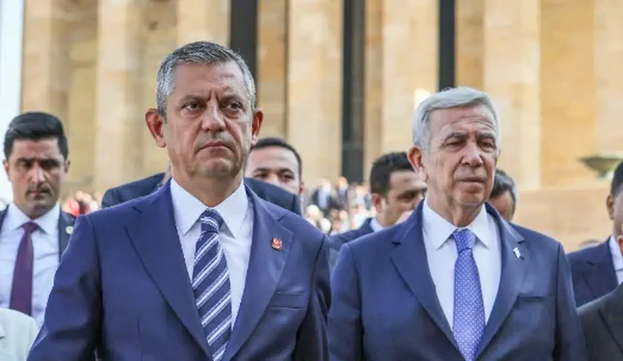 Özgür Özel:  Ekrem İmamoğlu’nun cumhurbaşkanı adayı olmaması halinde en güçlü aday Mansur Yavaş