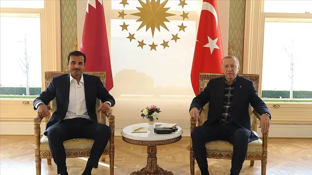 Cumhurbaşkanı Erdoğan ve Katar Emiri, İsrail'in saldırısını görüştü