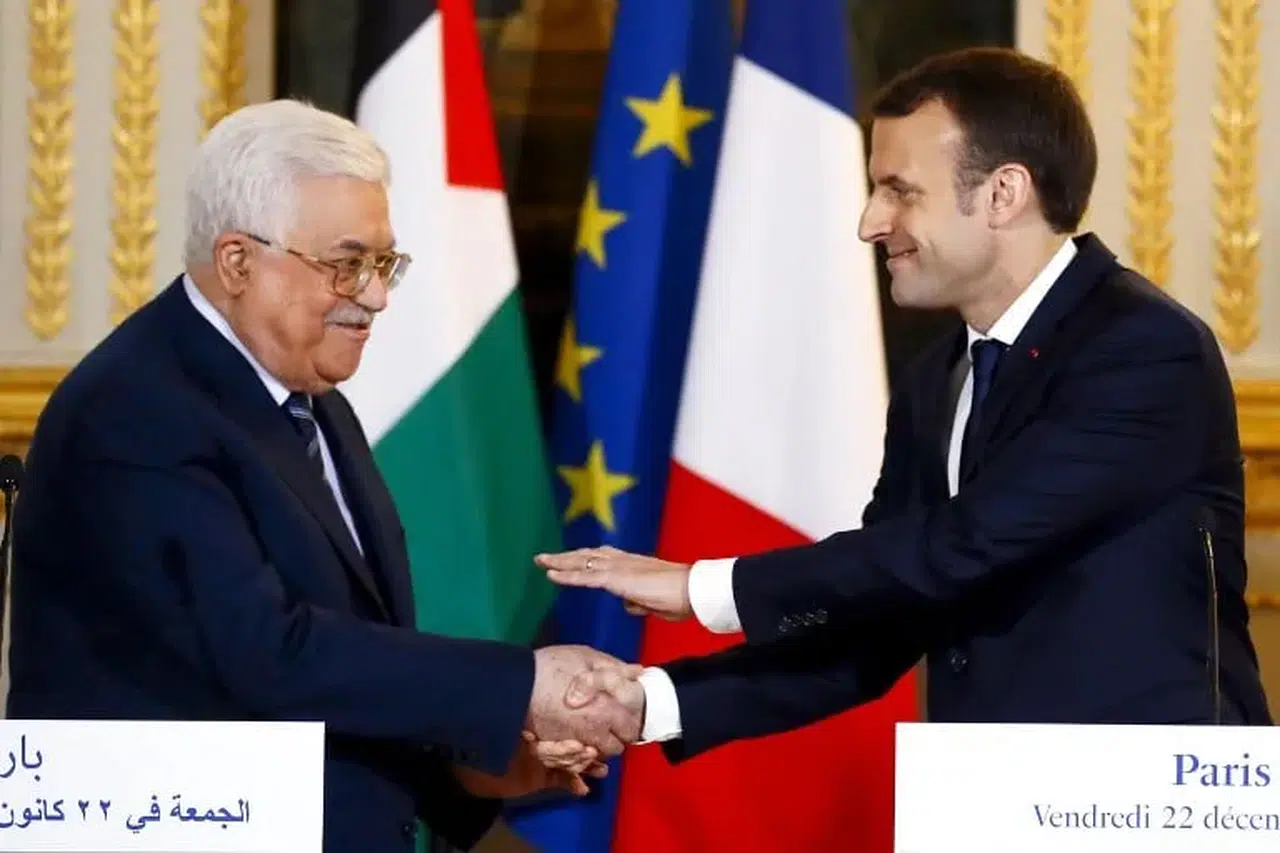Fransa Cumhurbaşkanı Macron, Filistin Devleti'ni tanıma niyetini Mahmud Abbas'a yineledi