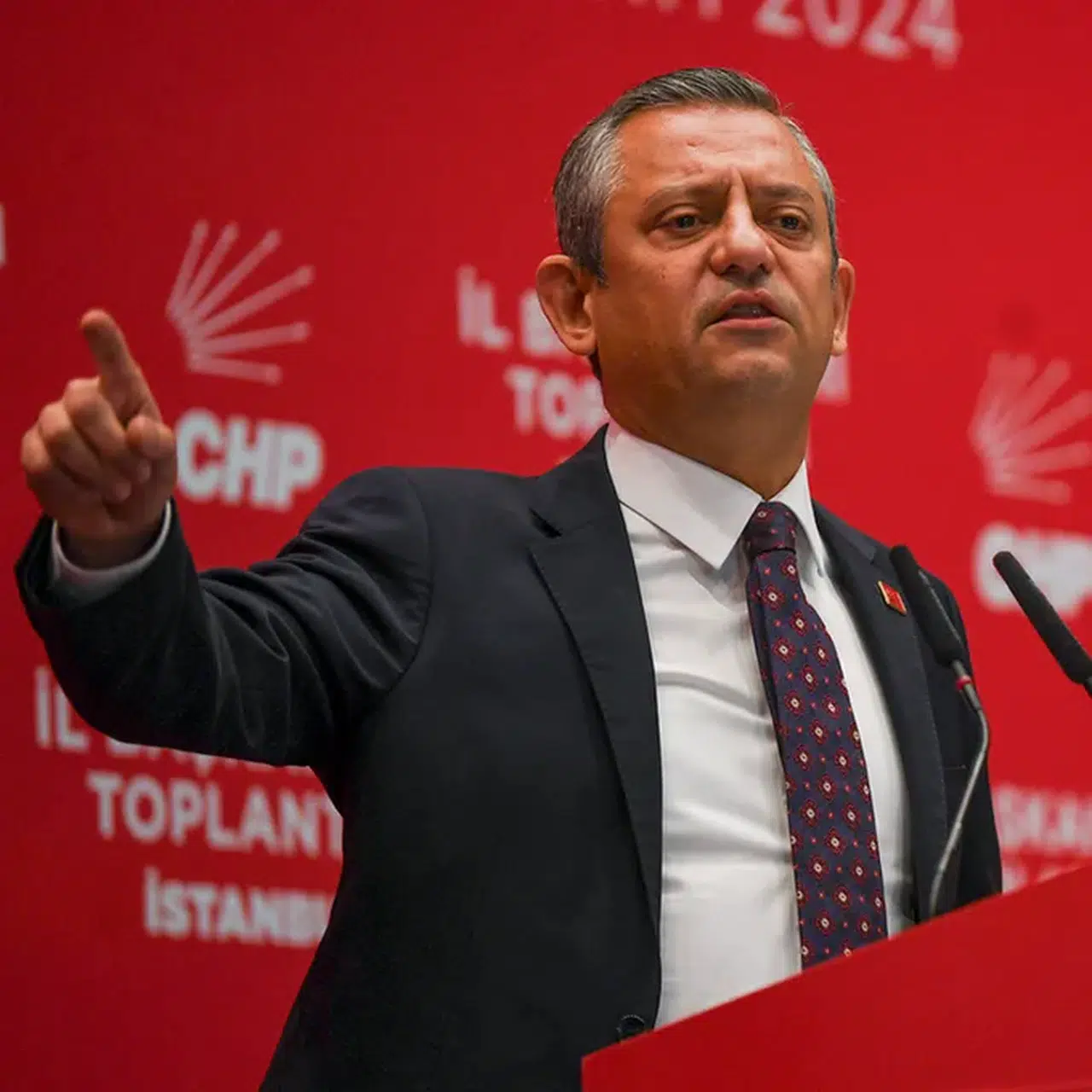 CHP Genel Başkanı Özgür Özel: Kararı Tanımıyoruz, İl Başkanımız Özgür Çelik Görevinin Başındadır