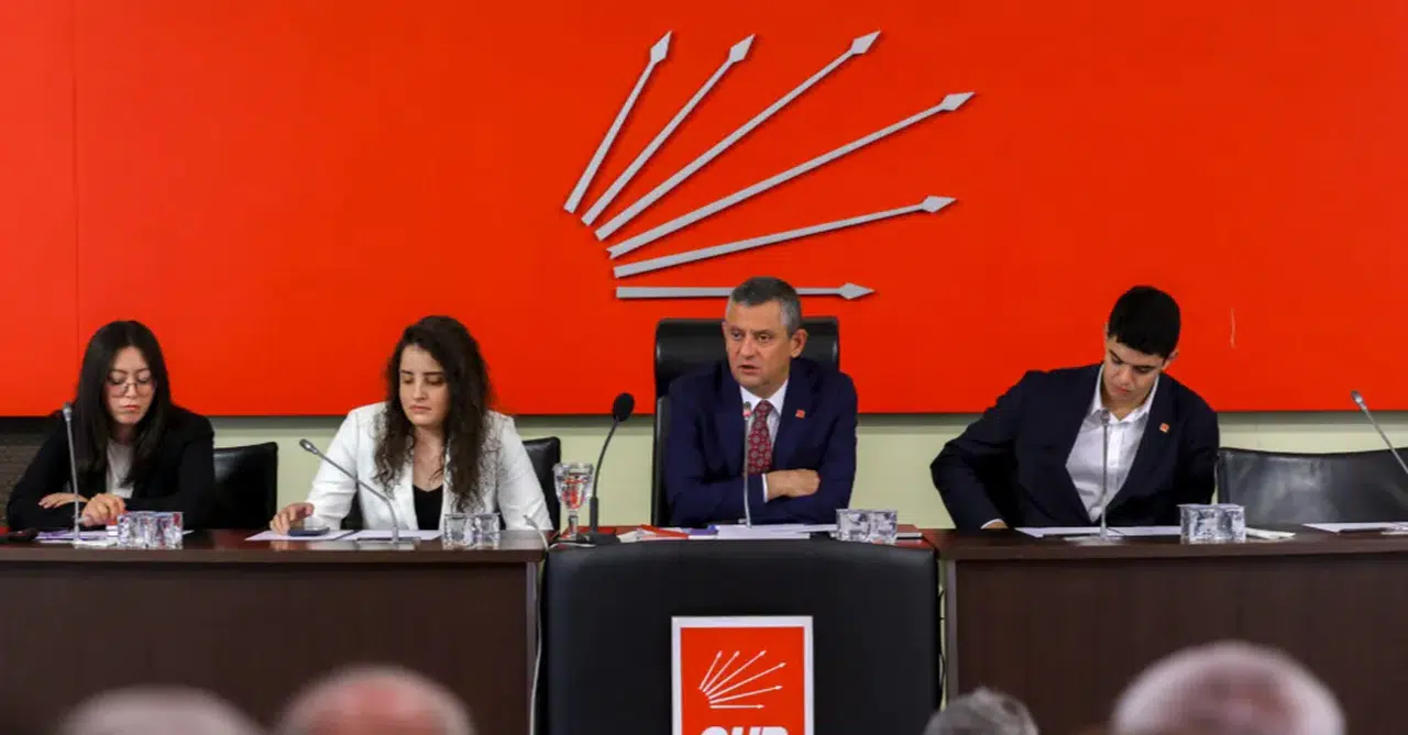 CHP Parti Meclisi toplandı, Özgür Özel MYK'da değişiklik yapmadı