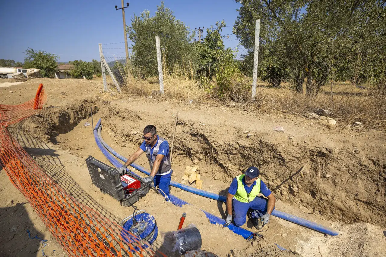 İzmir Büyükşehir Belediyesi Tire'de 4,5 km'lik içme suyu hattı yenileme çalışmaları başlıyor