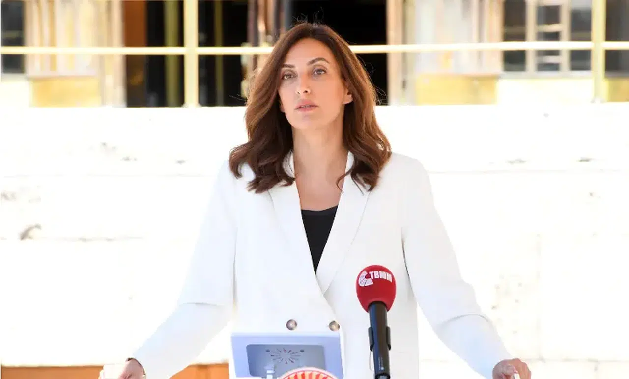 CHP İstanbul Milletvekili Evrim Rızvanoğlu: Miadı geçmiş ilaçlar hastalarda kullanıldı, kamu sağlığı tehlikeye girdi!