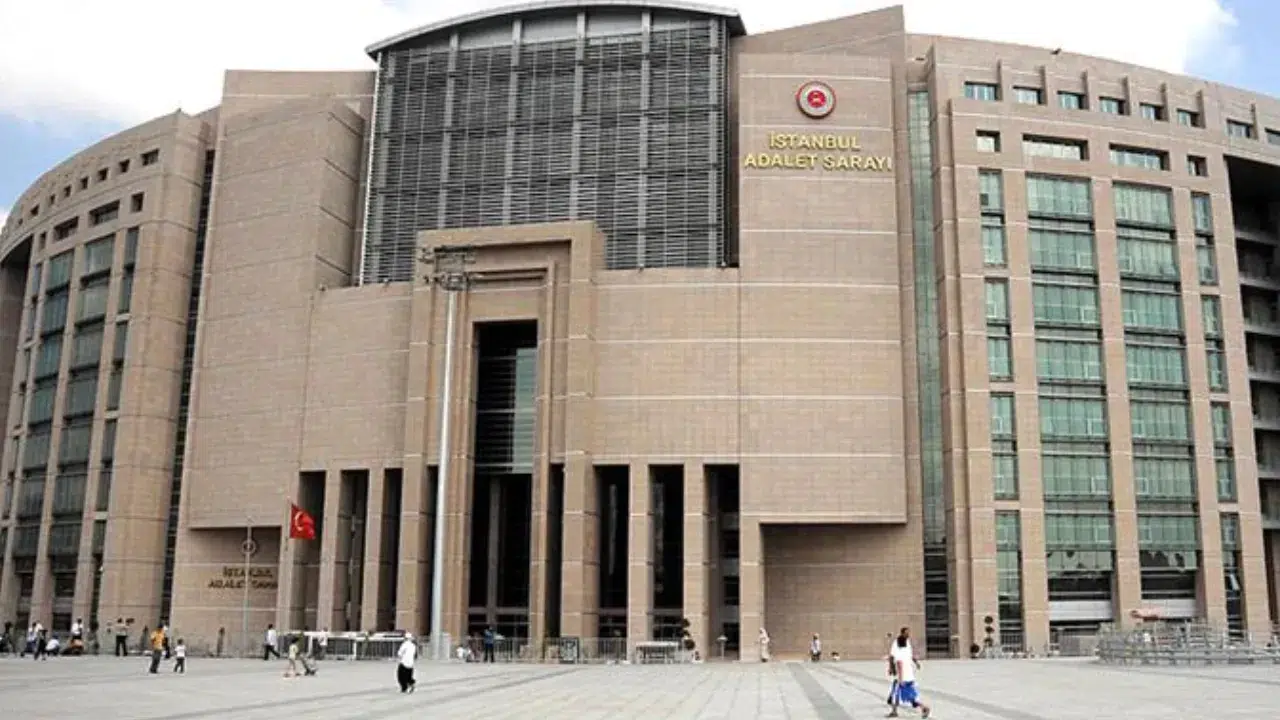 45. Asliye Hukuk Mahkemesi, CHP'nin yaptığı olağanüstü kongreye rağmen itirazı reddetti