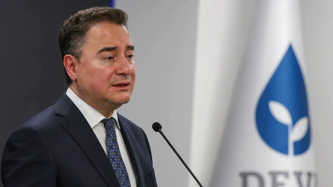 Ali Babacan'dan Erdoğan'a Fon Çıkışı: “Listeyi Açıklasın, Gerçekler Ortaya Çıksın”