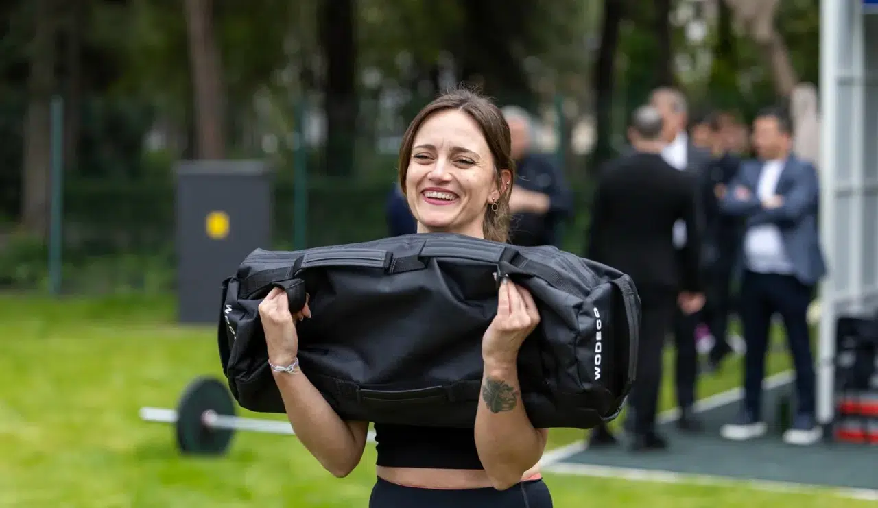 İzmir’de ücretsiz spor atağı büyüyor: Kültürpark’taki yeni istasyon hizmete açıldı