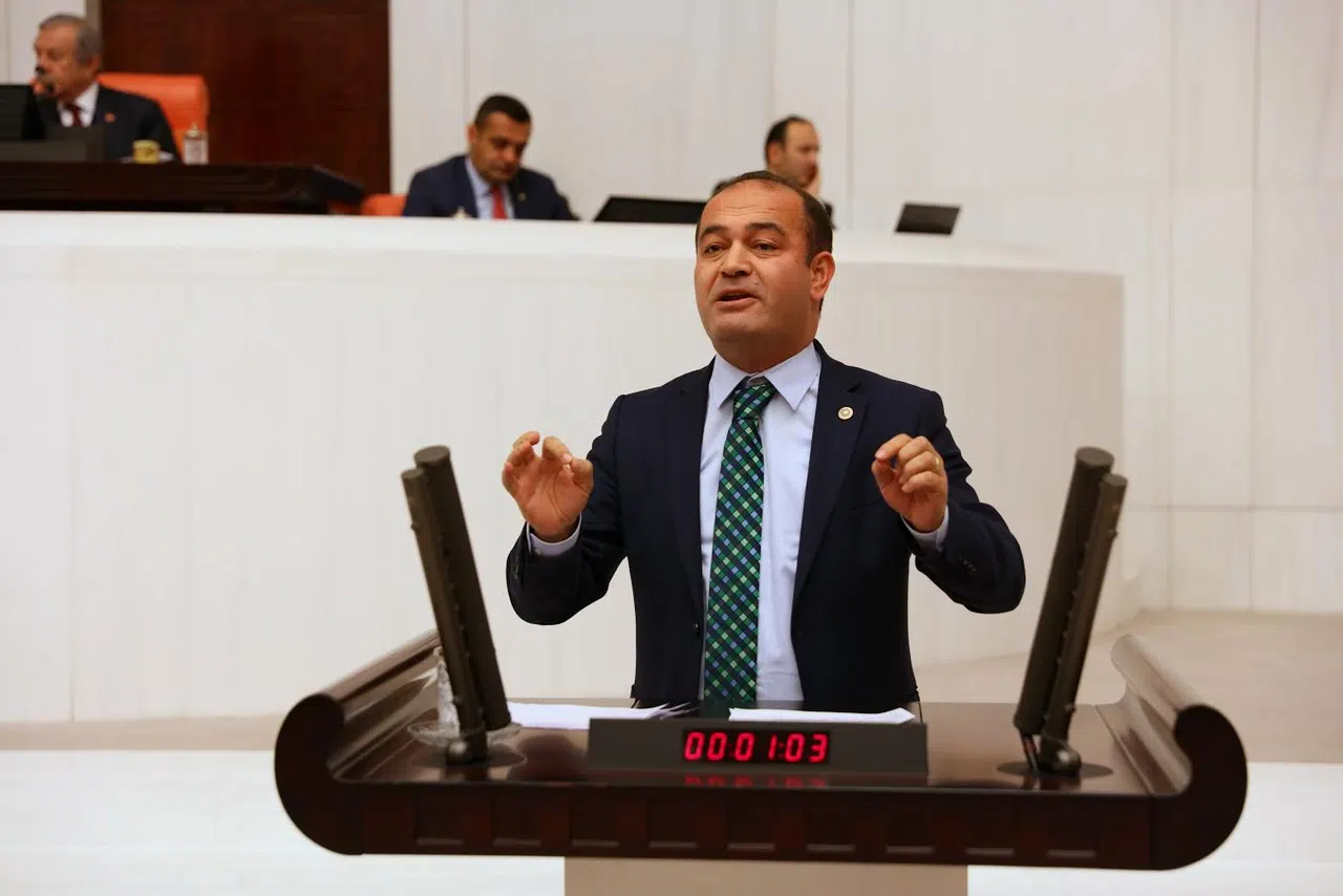 CHP'li Özgür Karabat: Dünyada petrol ve gıda fiyatları düşerken Türkiye’de neden artıyor?