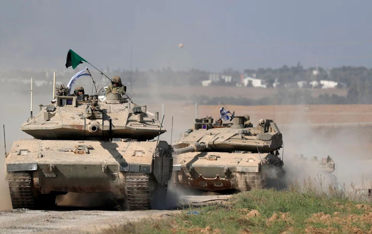 İsrail ordusu, Suriye'nin başkenti Şam'a doğru ilerlemeye devam ediyor