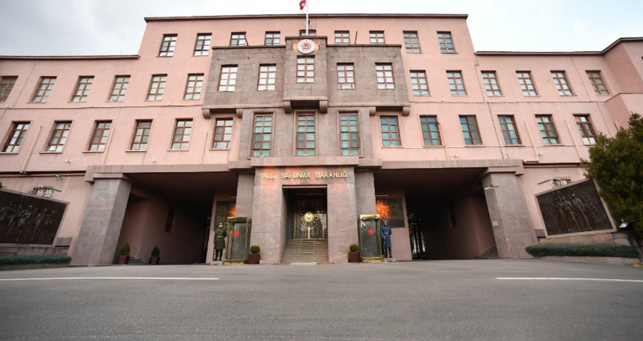 TSK'dan İhraç Edilen Albay ve Yarbay, ABB Şirketlerinde Göreve Başladı