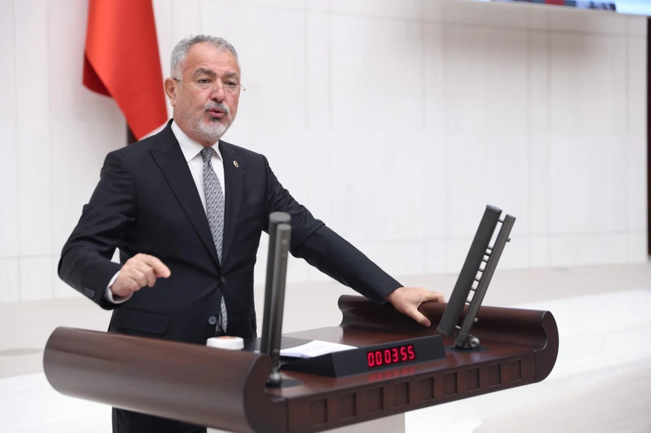 CHPli Uzun: Olumsuz hava şartlarına rağmen helikopterin kalkış izni ve talimatını kim ya da kimler verdi?