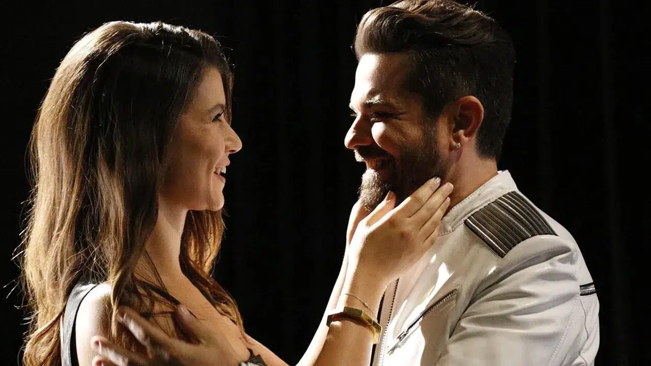 Kenan Doğulu'dan Beren Saat itirafları: "5 kere evlenme teklifi ettim"