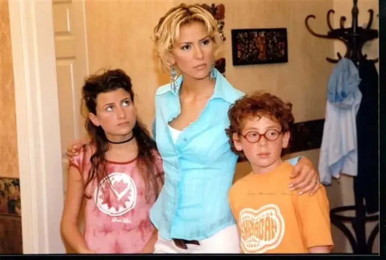 Çocuklar Duymasın dizisinde Pınar Altuğ'un yerine Zeynep Tokuş rol almış!