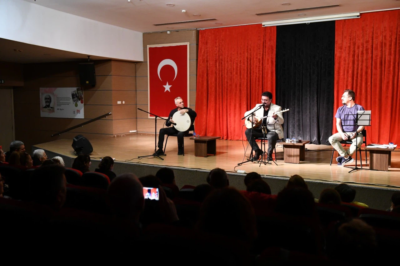 Çiğli Belediyesi’nden Sanatseverlere Duygusal Bir Akşam