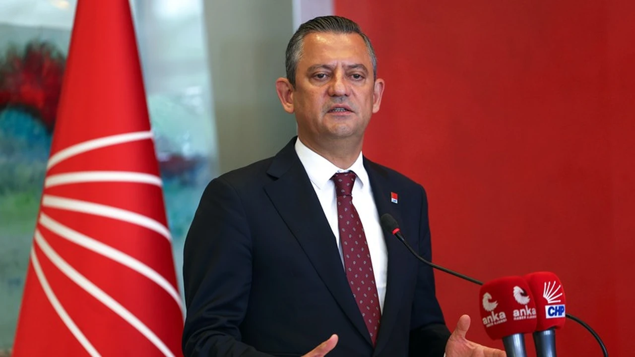 CHP Lideri Özel: “Salihli’de Yüzlerin Gülüyor Olması Bizi Mutlu Ediyor”