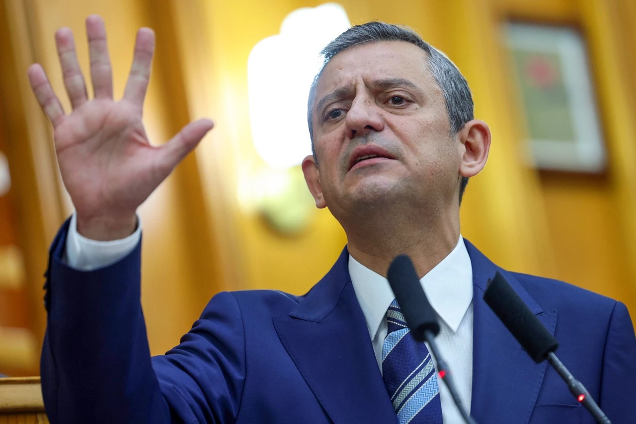 Özgür Özel: "28 Gündür Sorumlular Ortaya Çıkmadı"