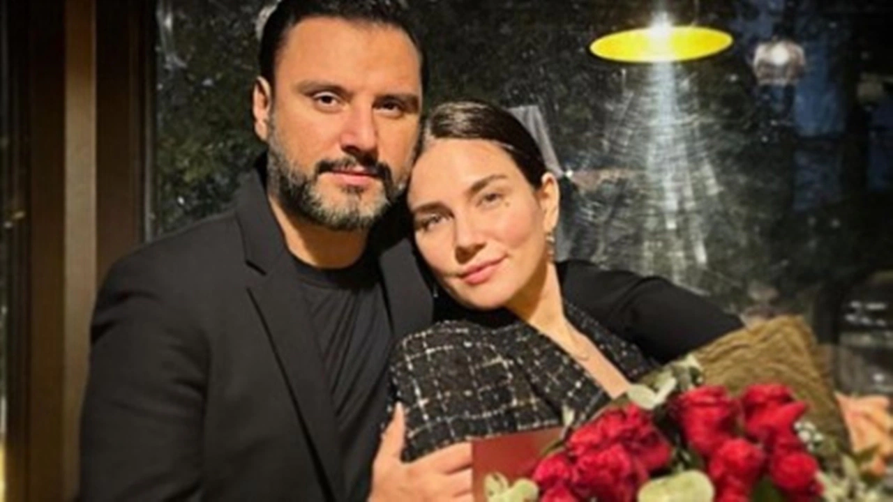 Buse Varol tesettüre girdi! Alişan mutluluğunu paylaştı: Şükürler olsun