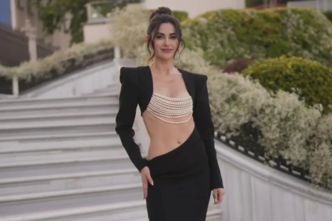 Nesrin Cavadzade'den Aşk Sorularına Yanıt: “Lütfen Daha Sonra Konuşalım”